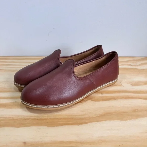 CHARIX  European Brand Brown Slip-On Loafers Classic Leather Flats Women’s 37 - Picture 5 of 8